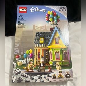 Lego Disney Up house Set
